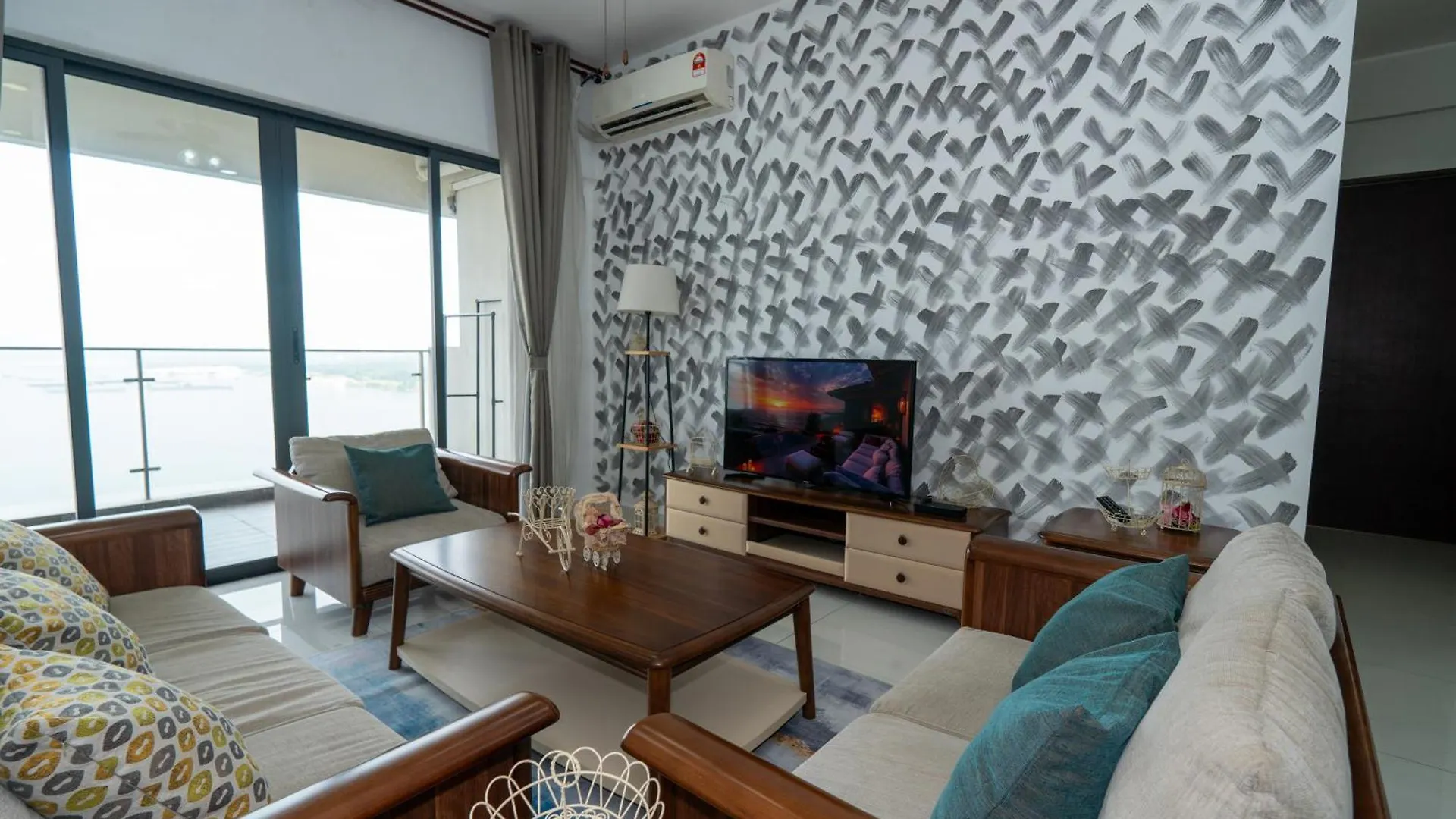 Bay Laurel Sunset Full Seaview Apartment Johor Bahru Malaysia